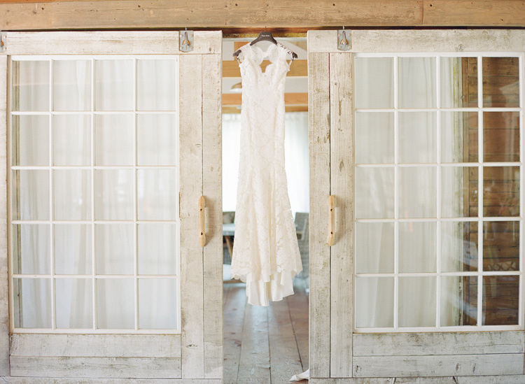 Triunfo Creek Vineyard Wedding by Caroline Tran