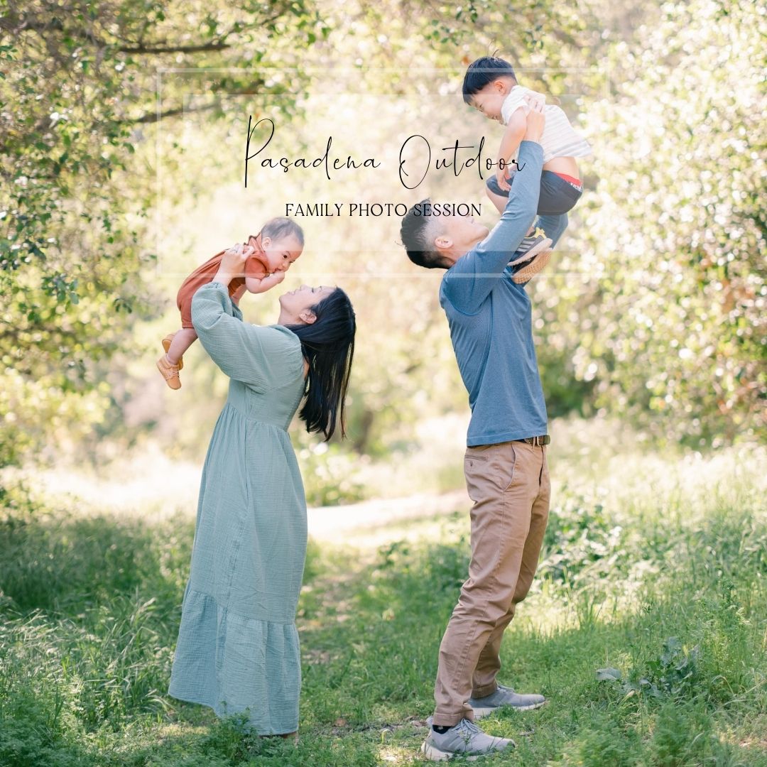 16 Family Photoshoot Poses: Natural Ways to Pose a Family